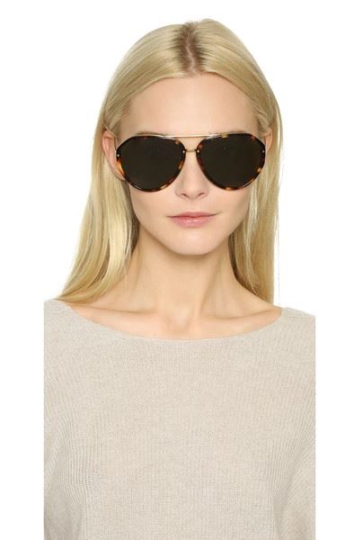 linda-farrow-aviator-sunglasses
