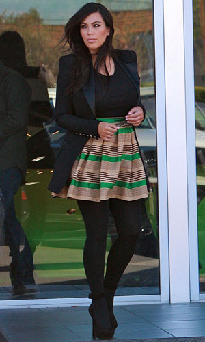kim kardashian and balmain satin trimmed stretch wool blazer Kim Kardashians Green Striped Skirt Makes Her Look THIN! 