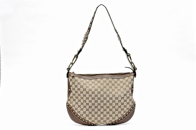 Gucci logo monogram messenger bag | ShoppingandInfo.com